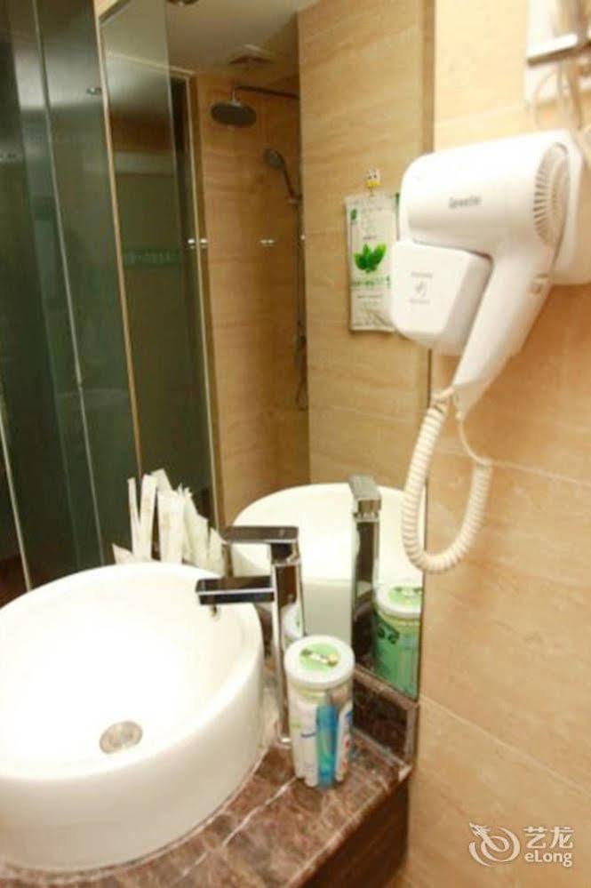 Helun Hotel Чэнду Экстерьер фото